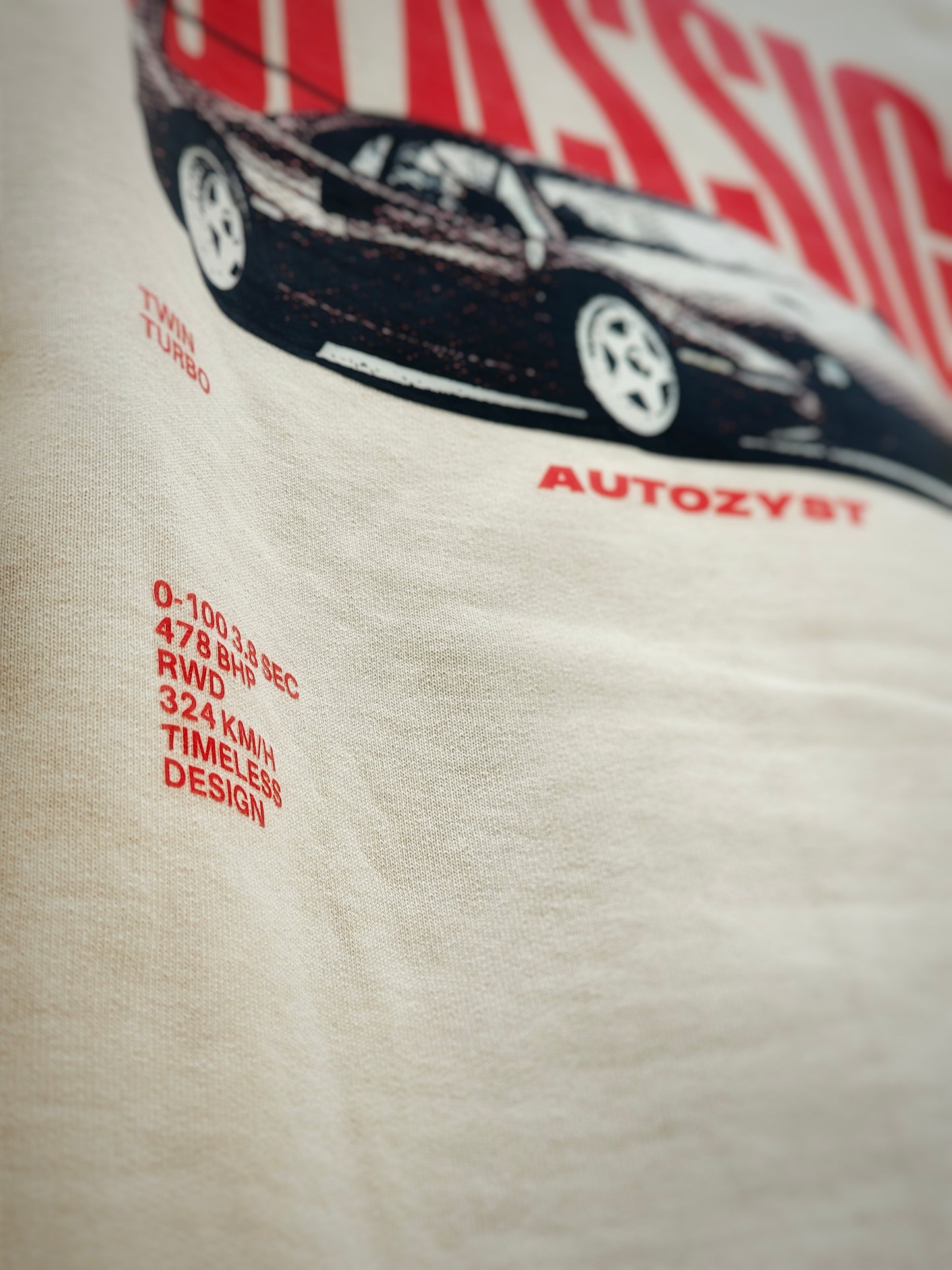 CLASSIC OVERSIZED HOODIE